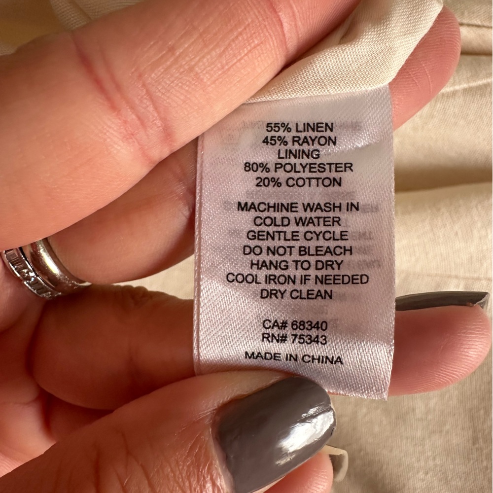 NWT House of Harlow  Cream Dress - Picture 11 of 11